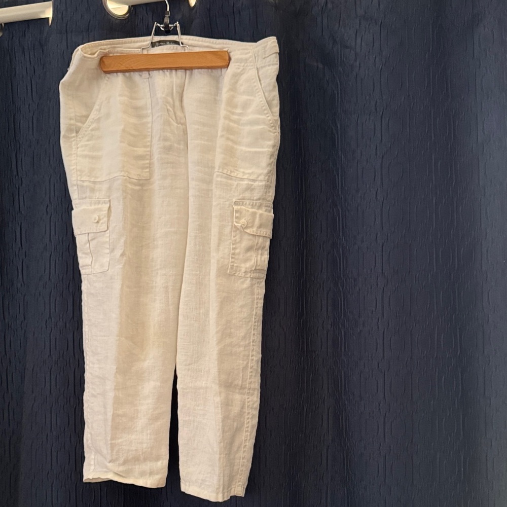 Tommy Bahama Cream Cropped Pants